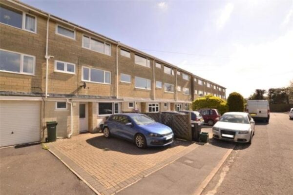 Stanway Close, Bath, BA2